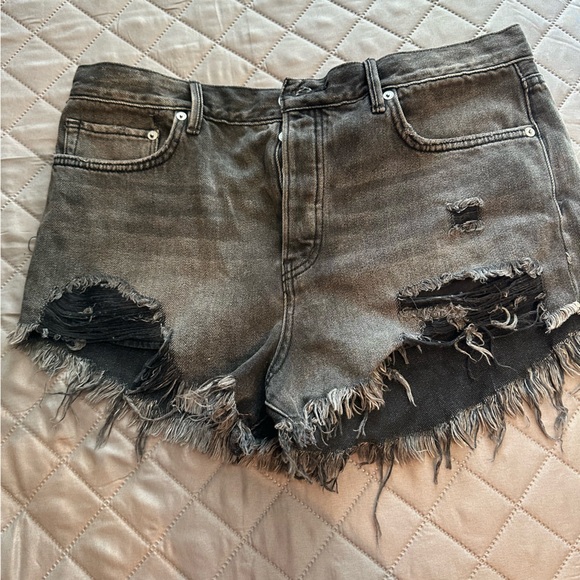 We The Free Pants - We The Free black distressed denim cutoff shorts size 31